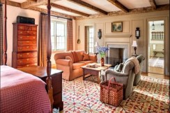 For Sale: Prime Corner House & Lot in Dasmarinas Village (C/PP82)